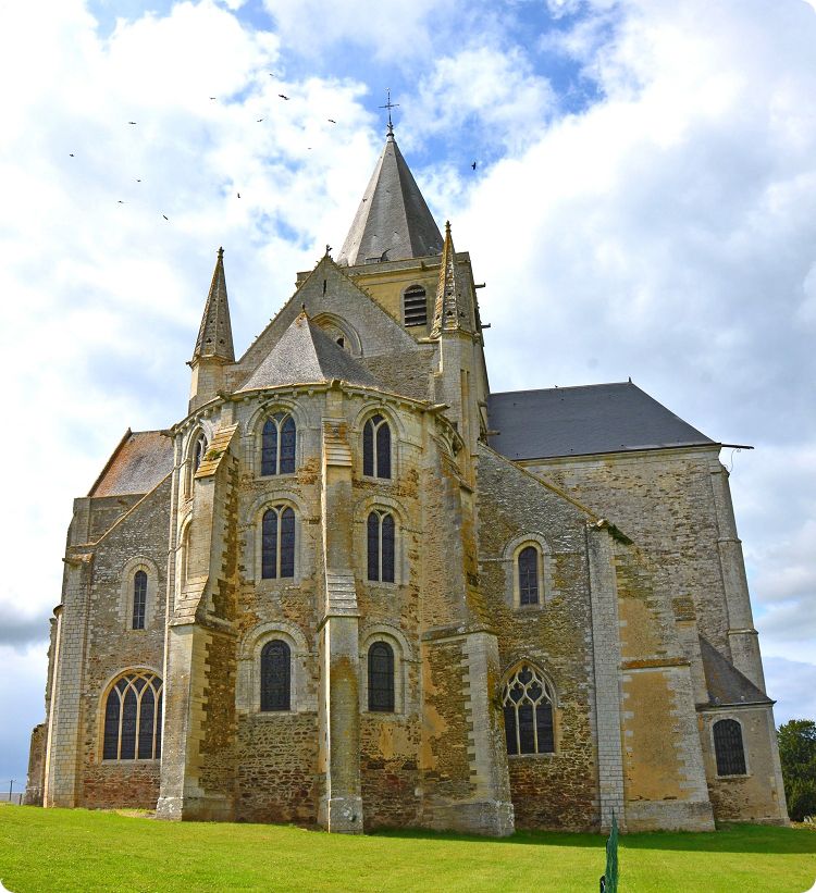 Abbaye romane de Cerisy-la-Forêt