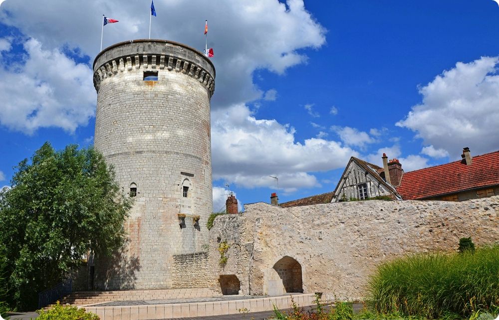 Châteaux et pont médiévaux de Vernon
