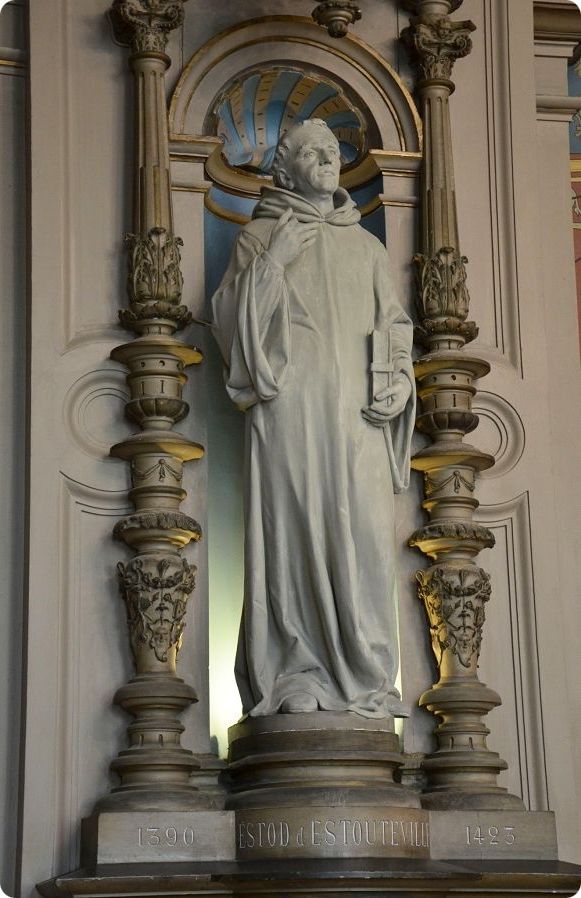 Statue d'Estout d'Estouteville, abbé de Fécamp