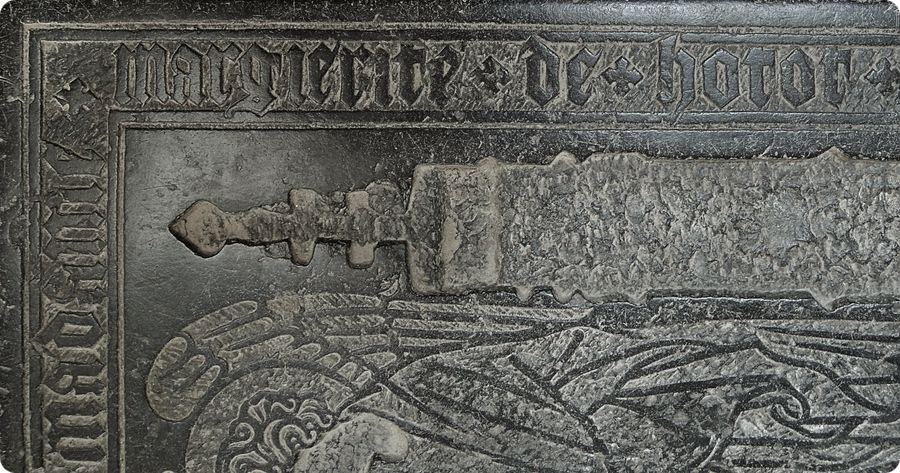 Pierre tumulaire de Robert V d'Estouteville et Marguerite d'Hautot